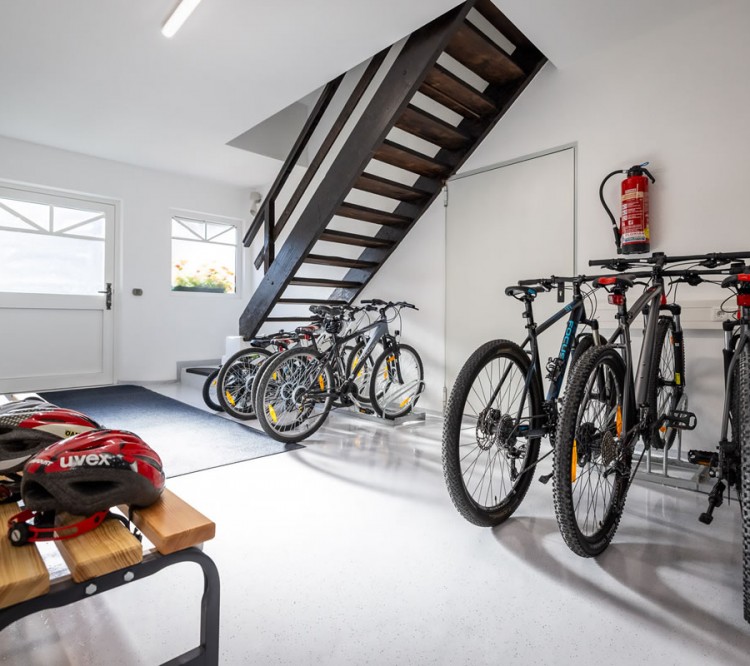 Absperrbarer Fahrradraum