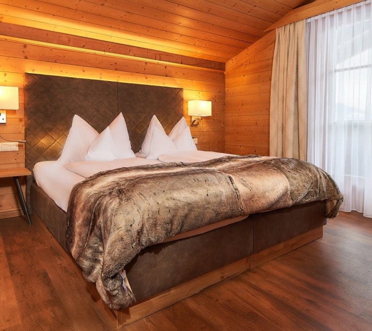 Doppelbett im Appartement im Landhaus Schiefer in Flachau