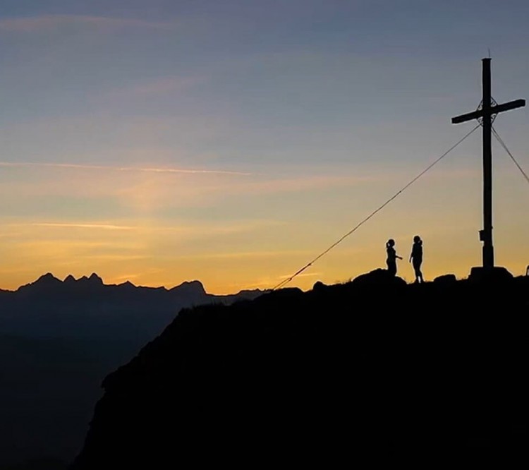 Video: Sonnenaufgangswanderung Grießenkar