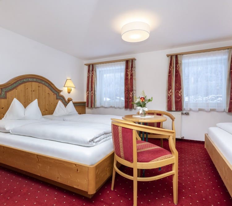 Zimmer für 3 Personen inkl. Frühstück